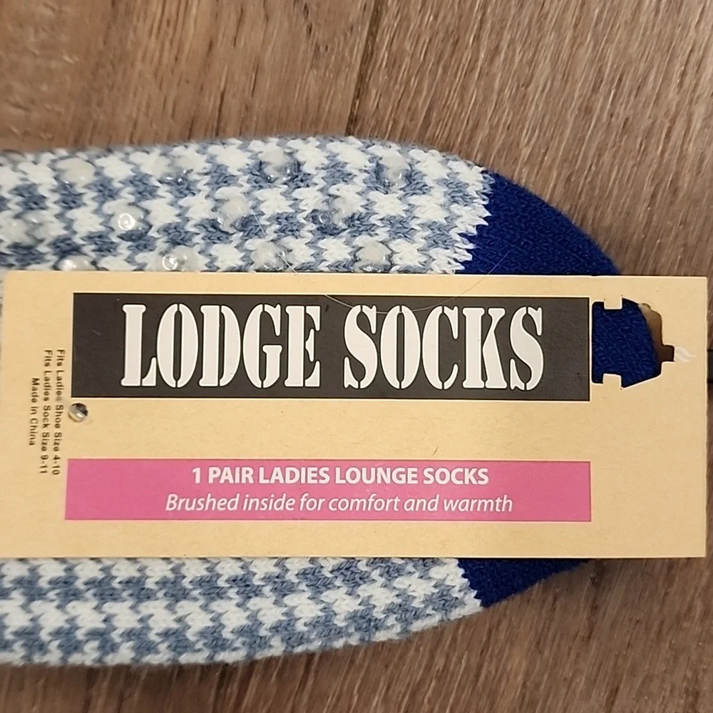 LeGale Dog Mom Lodge Socks Bottom Grippers Loungewear Cozy Blue Sheepdog Women's